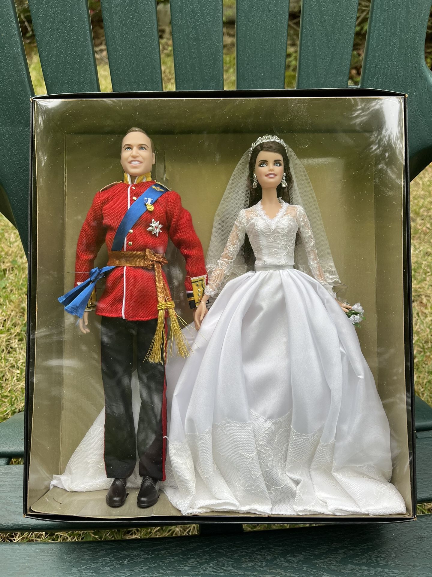 Barbie William and Kate Royal Wedding Set Mattel Collector Gold Label