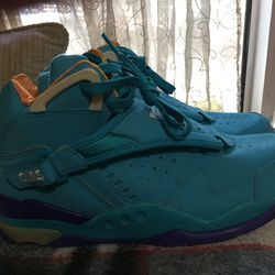 Converse Aero Jam "Charlotte Hornets" size 10