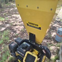 Champion Woodchipper 224 CC