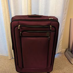 Large suitcase like new!!