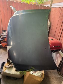 2001 Eddie Bauer Ford Expedition Hood