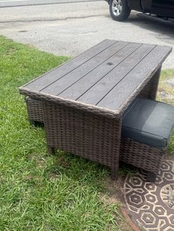 3-Piece Outdoor Wicker Patio Set – Table & 2 Cushioned Stools