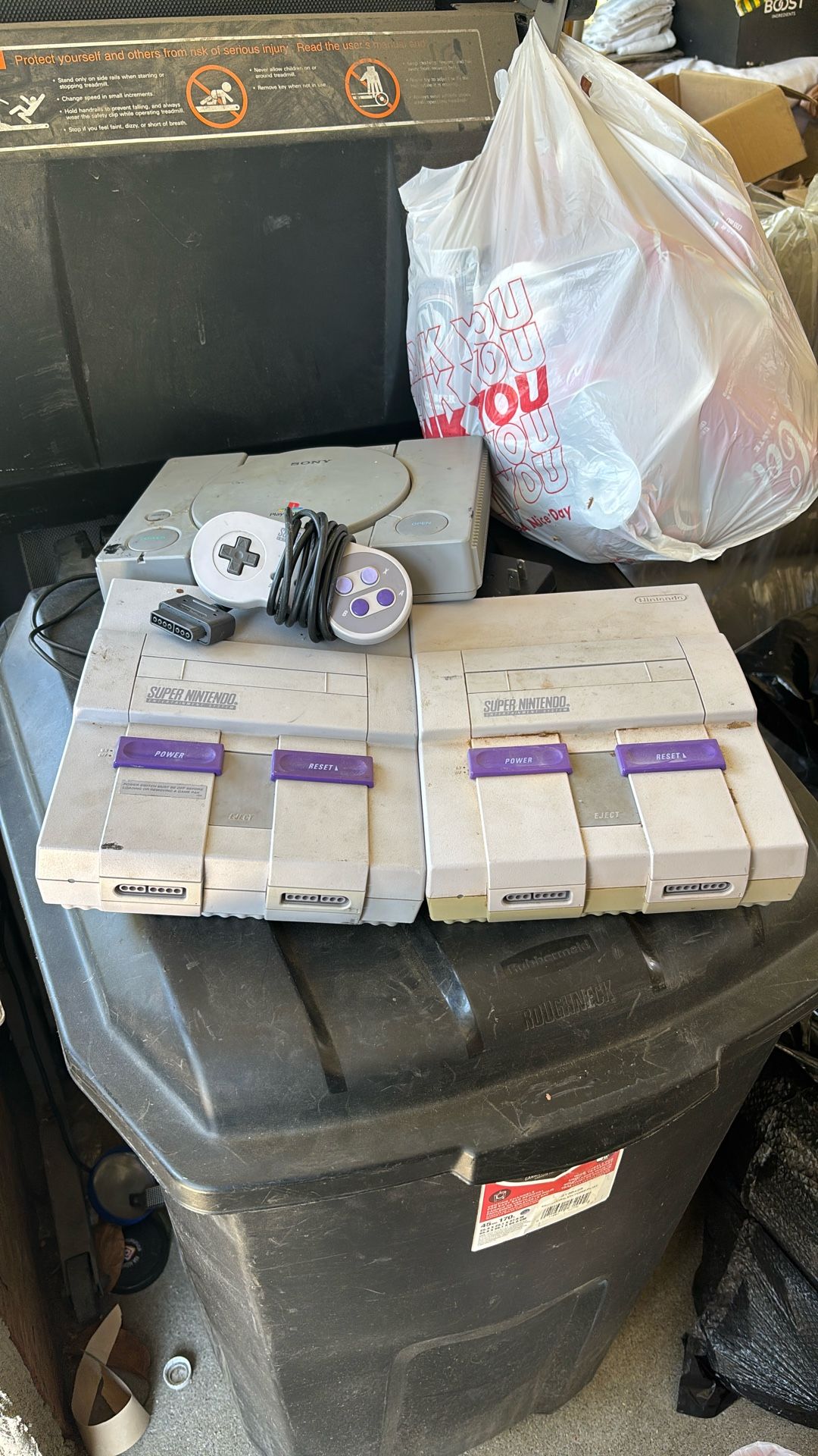 playstation, super nintendo