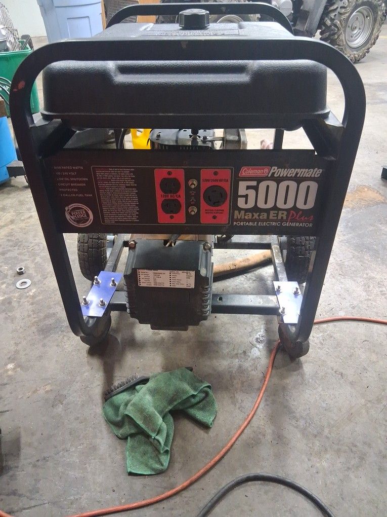 Coleman Powermate 5000 Generator