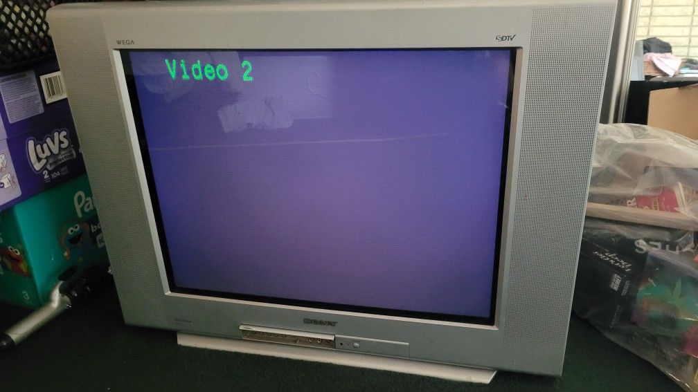 Sony Trinitron retro gaming Television