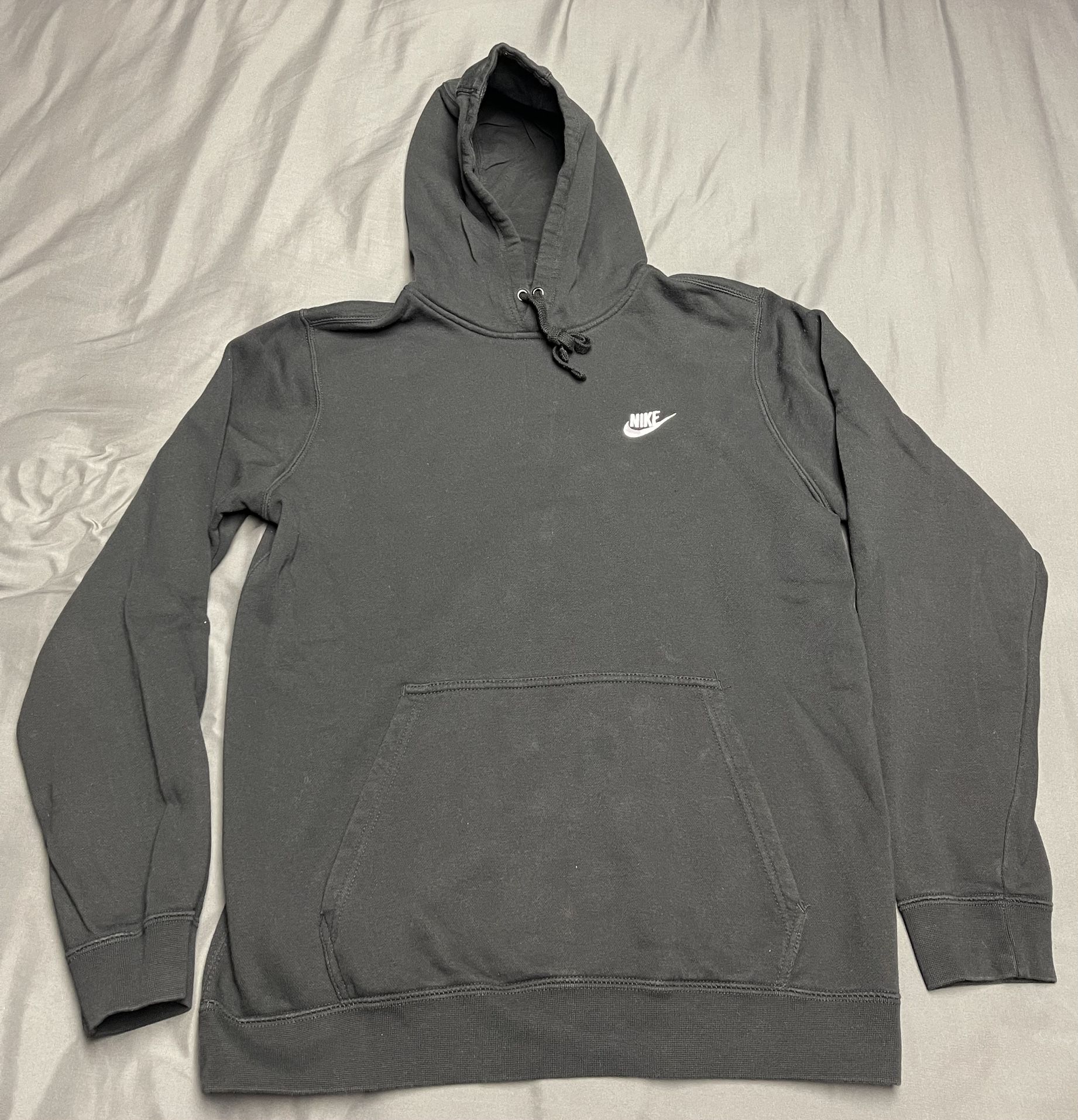 Men’s Nike Pullover Black Hoodie - Size Medium