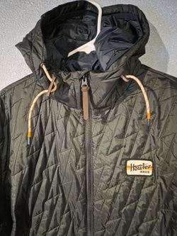 Howler Brothers Voltage Quilted Jacket in black/dark gray. 