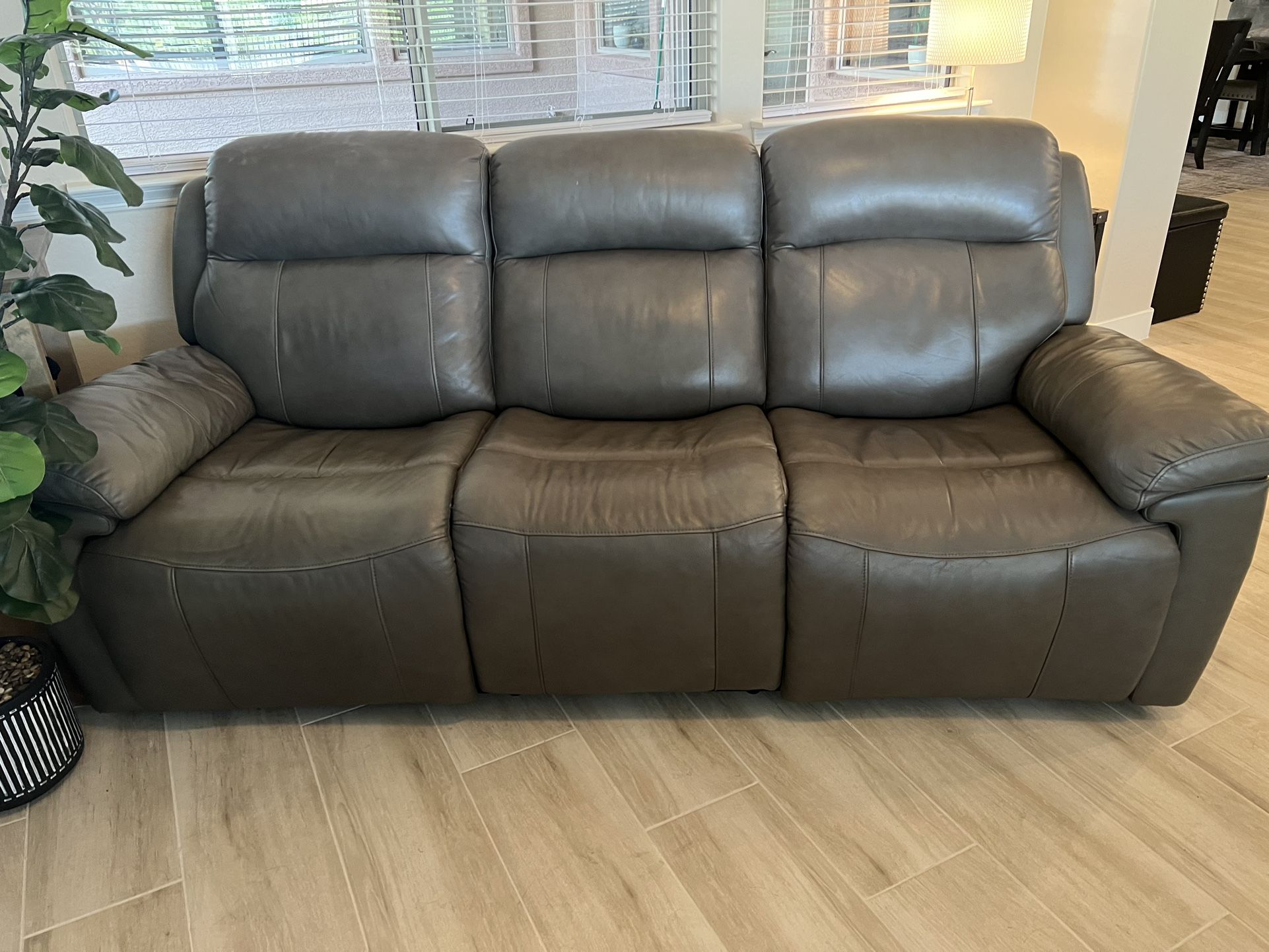 Grey Leather Recliner Sofa Living Room Set For Sale!
