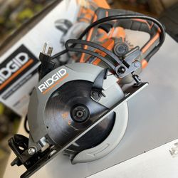 RIDGID THRUCOOL 15 Amp 7-1/4 in. Worm Drive Circular Saw