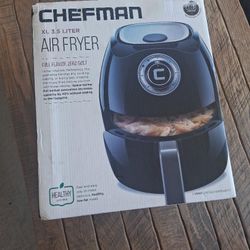 Chefman XL 3.5 Liter (3.7 Qt / 3.5 Qt) Air Fryer. NEW in Open Box