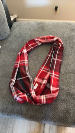 Red plaid infinity scarf 🧣
