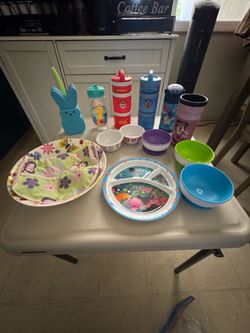 Kids eating stuff