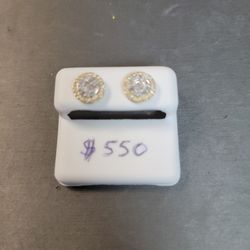 10k Si1 Diamond Earrings 