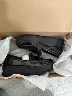 Clark’s Women6 Loafers Black Patent Platform Loafers