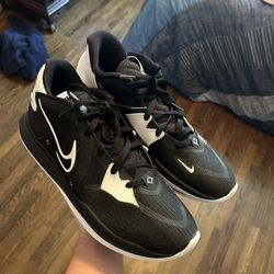 Black Kyries