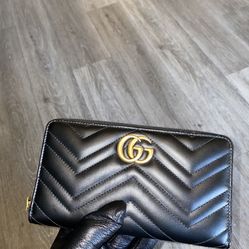 Gucci wallet