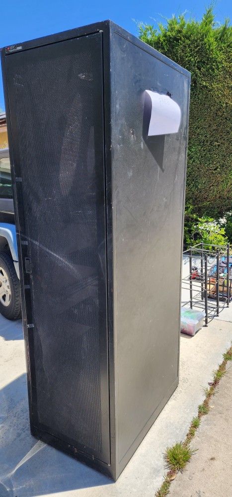 Server Rack