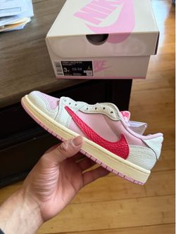 Jordan 1 low Tropical Pink
