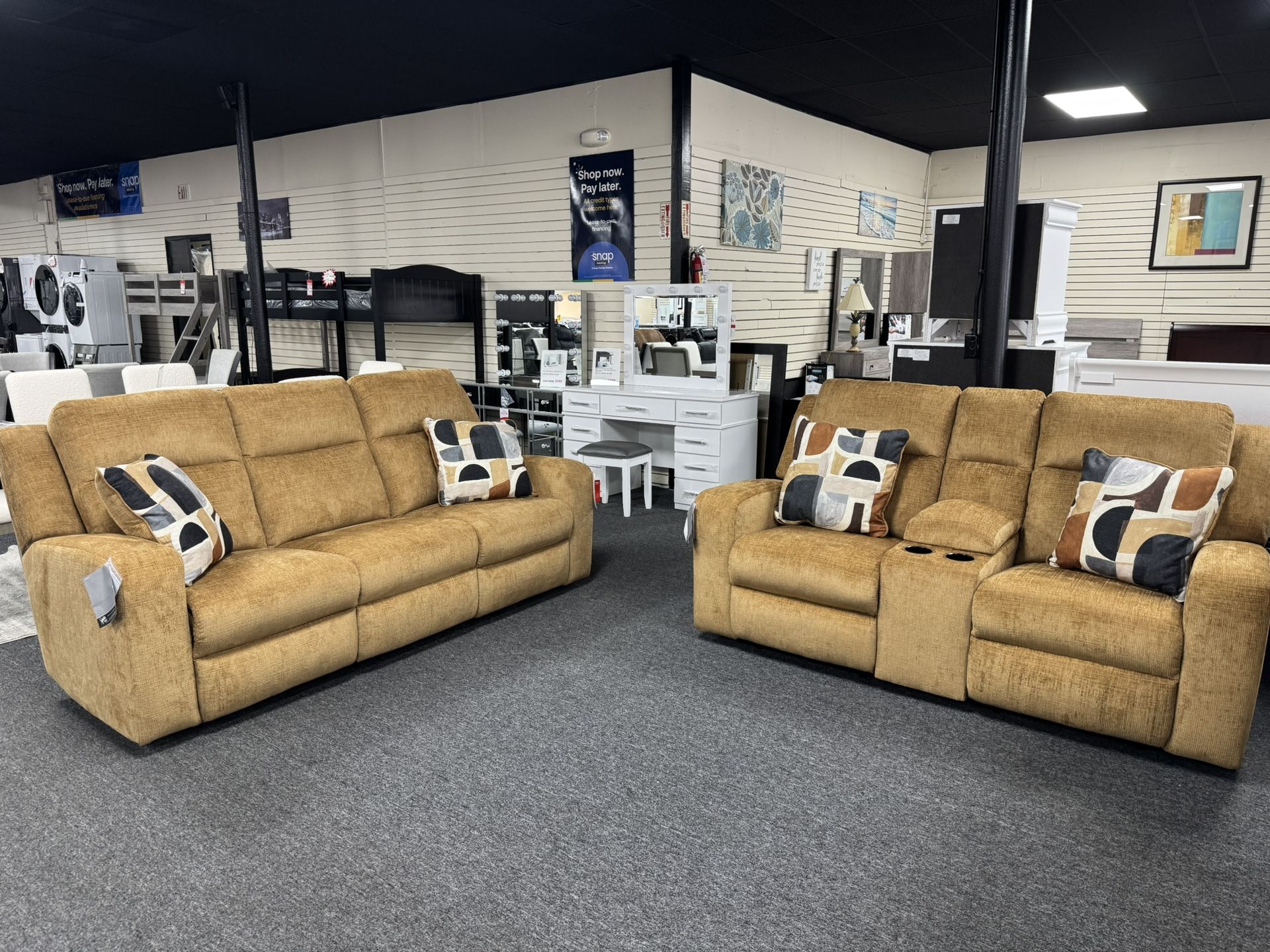 Reclining Sofa & Loveseat. 🚚WE DELIVER🚚