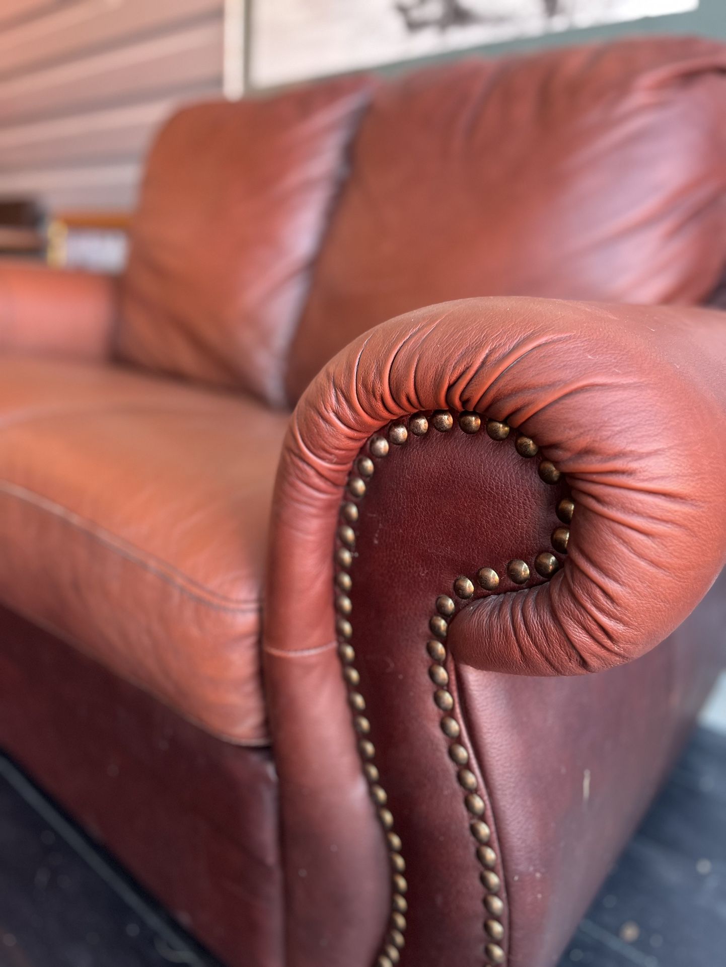 Leather sofa & Loveseat (delivery Avail)