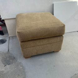 Free Ottoman