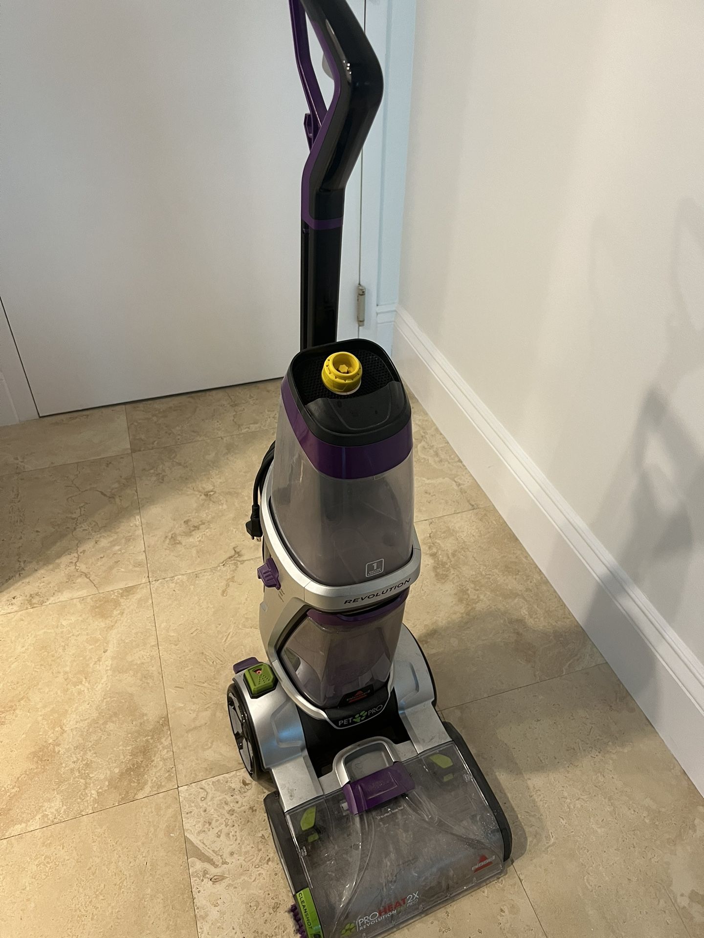 Bissell ProHeat 2X Revolution Pet Pro Carpet Cleaner – Full-Size, Model 1986