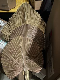 Wedding/qQuince Decorations, New Bouquet, Flowers Arrangements And Gold Palm Leaves All For 80.00, Just The Bouquet Was 59.00