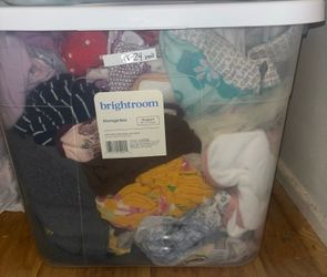 18-24 mos girl tub of clothes