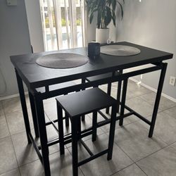 Small Dining Table 