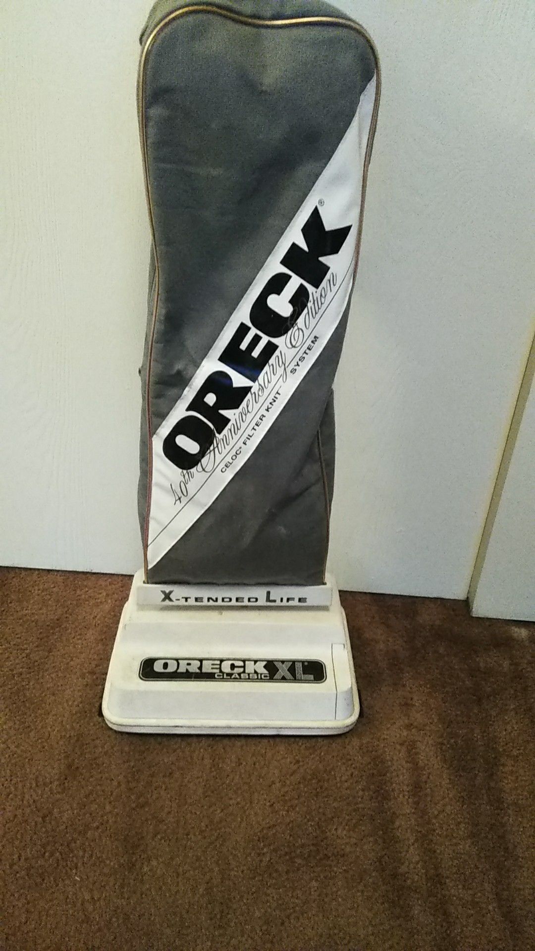 Oreck XL upright vacuum cleaner #XL2330HS