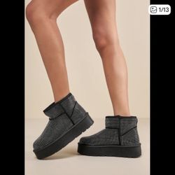 NEW! 🔥Black Ankle Mini Platform Boots with Glittery Rhinestones