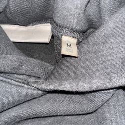 Essentials fear of god black pullover hoodie (runs big)