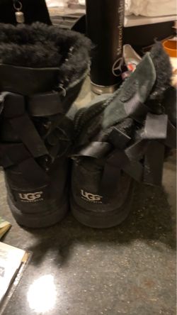 Kids uggs black size 2