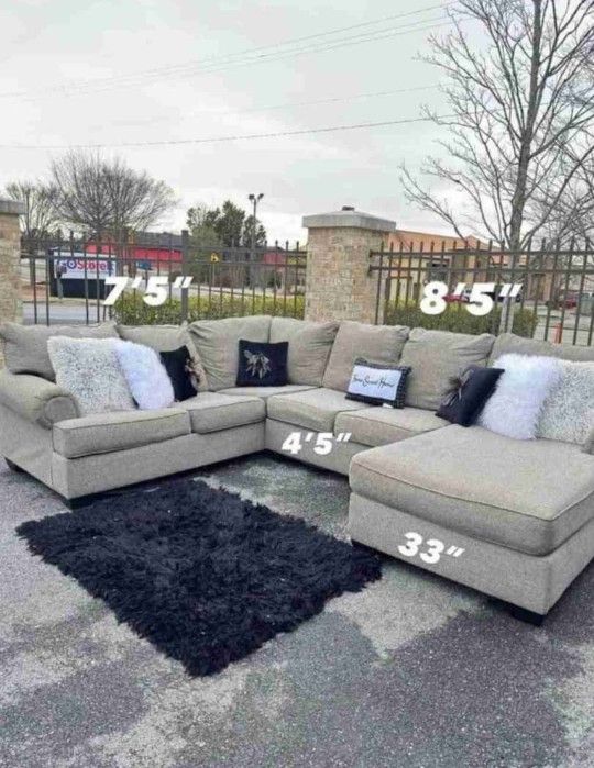 Sectional couch