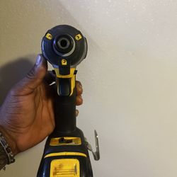 Funciona Bien Sin Cargador 