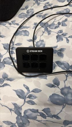 Elgato Stream Deck Mini, 6 Customizable LCD Macro Keys