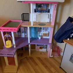 Barbie Dream House And Accessories 