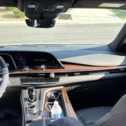 2023 Cadillac Escalade ESV · Prem Lux Platinum SUV 4D