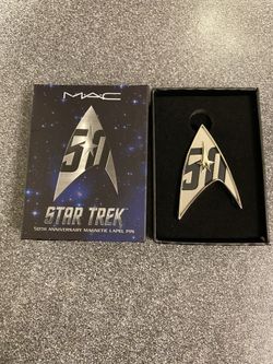 Stat trek pin