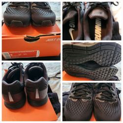 PRE-OWNED WMS Nike Air ZOOM SIZE 9