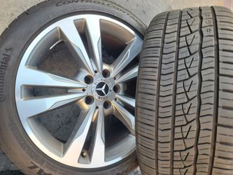 OEM 18" MERCEDES BENZ E350 Wheels With CONTINENTAL Tires