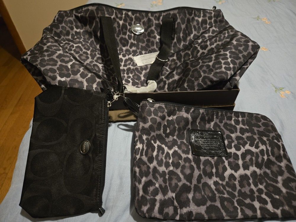 Authentic Coach Bag...with 2 Extra Small Bags