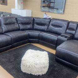 SECTIONAL WITH RECLINERS AVAILABLE IN GREY COLOR 