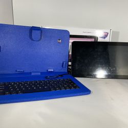 Craig CMP840 Quad Core 10.1 Inch Touch Screen Tablet BUNDLE