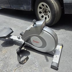 Magnetic Rowing Machine