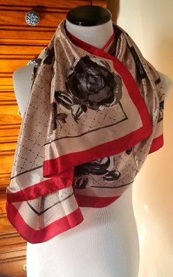 Beautiful High Fashion Scarf
