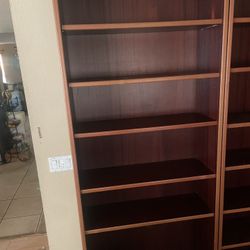 Twin 6-shelf dressers