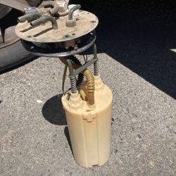2003 KIA SORRENTO FUEL PUMP