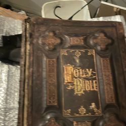 1800s Family Bible Has Some Mildew Damage 