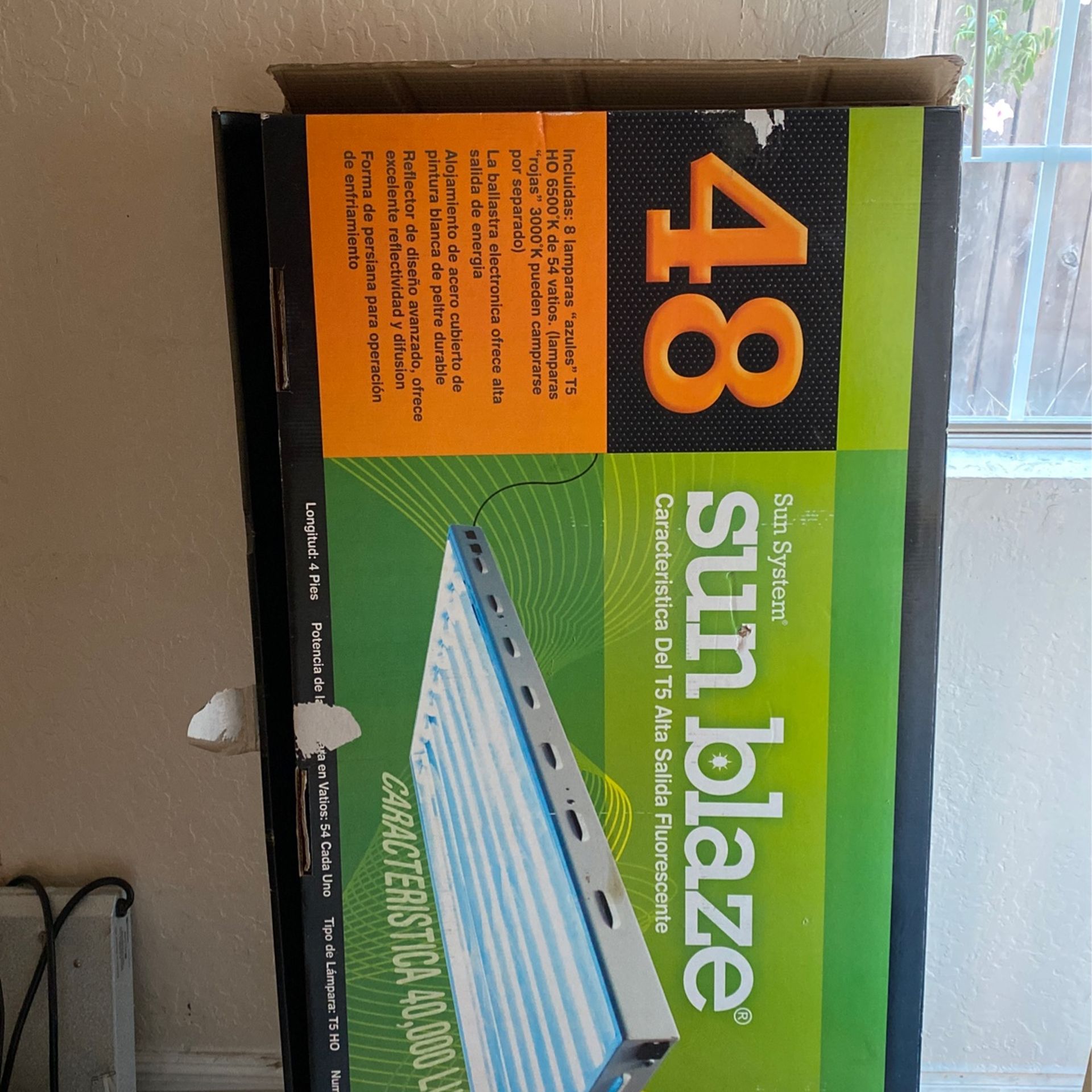 Sun blaze 48 T5 Fluorescents